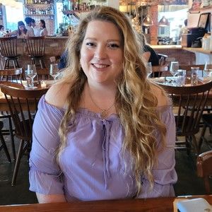 Meet your Posher, Posh